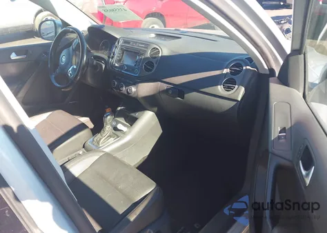 2014 Volkswagen Tiguan Sel из США, поврежденный, VIN WVGBV3AXXEW620250